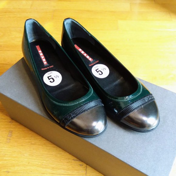 dark green ballet flats